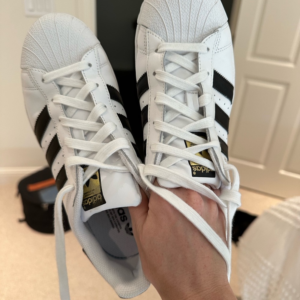 Adidas Superstar Sneakers - white/black
